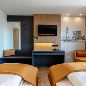4* מלון Augsburg Sonnenhof
